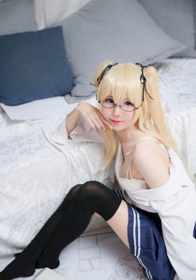 隔壁房间有个日本女孩很开放_欧美在线观看