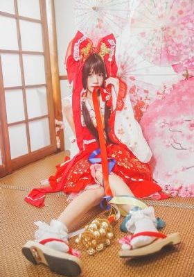 时间停止器侵犯公交车上的女性_国产剧电影在线看